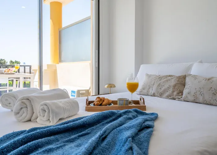 Oleholidays 1111 Romana Playa Vistas Al Mar * Marbella